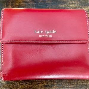 Pre-owned Kate Spade small wallet.